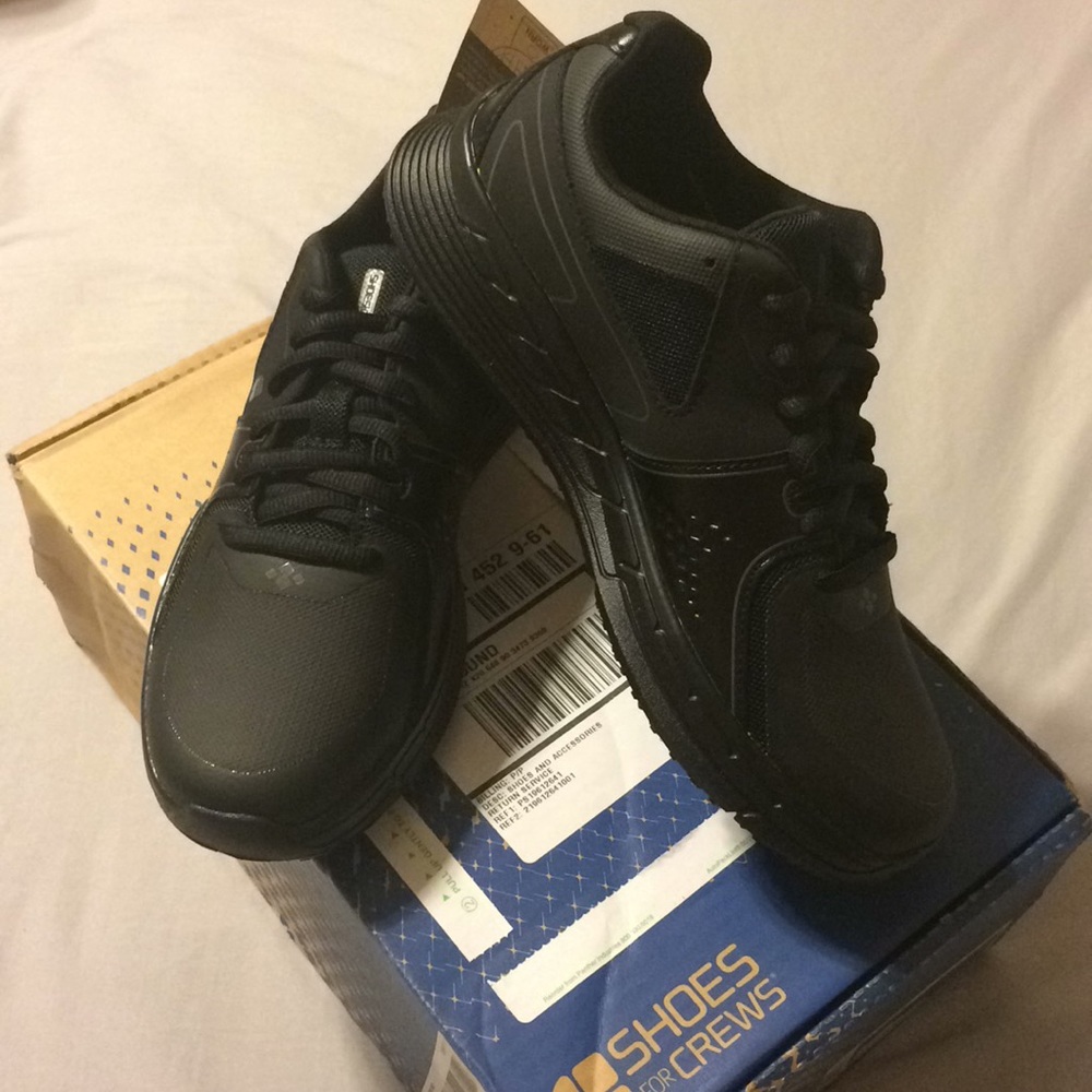 Shoes for crews falcon II size 7.5